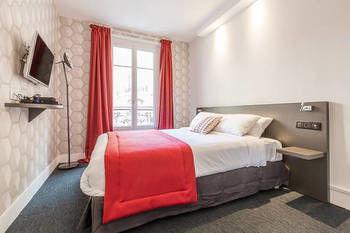 We - 75015 Apartment *