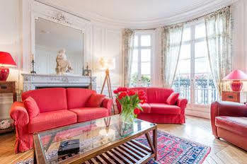 We - 75015 Apartment *