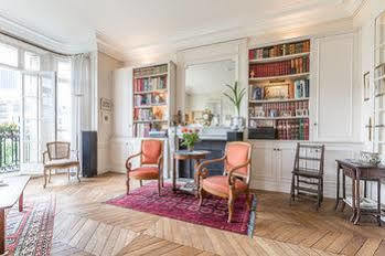 Apartment We - 75015